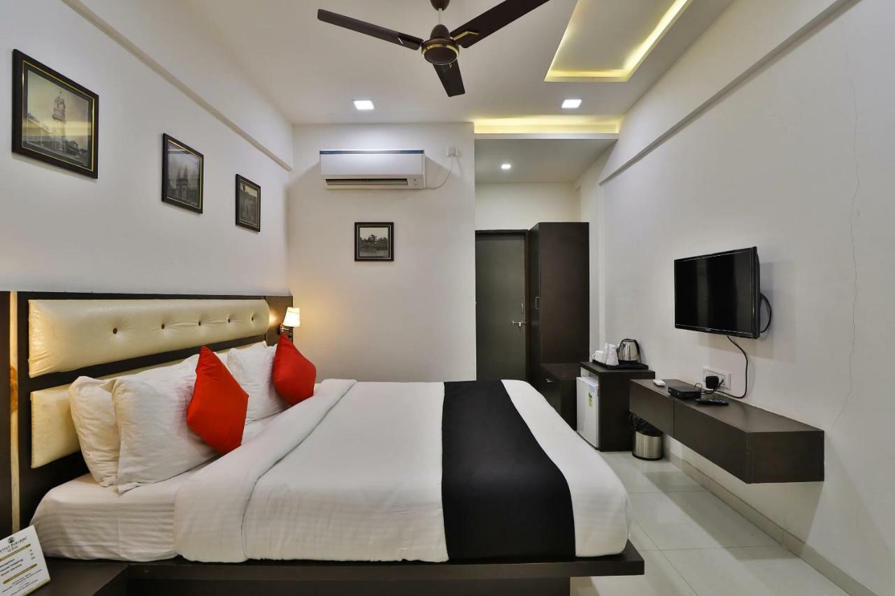 Banyan Paradise Resort Vadodara Esterno foto